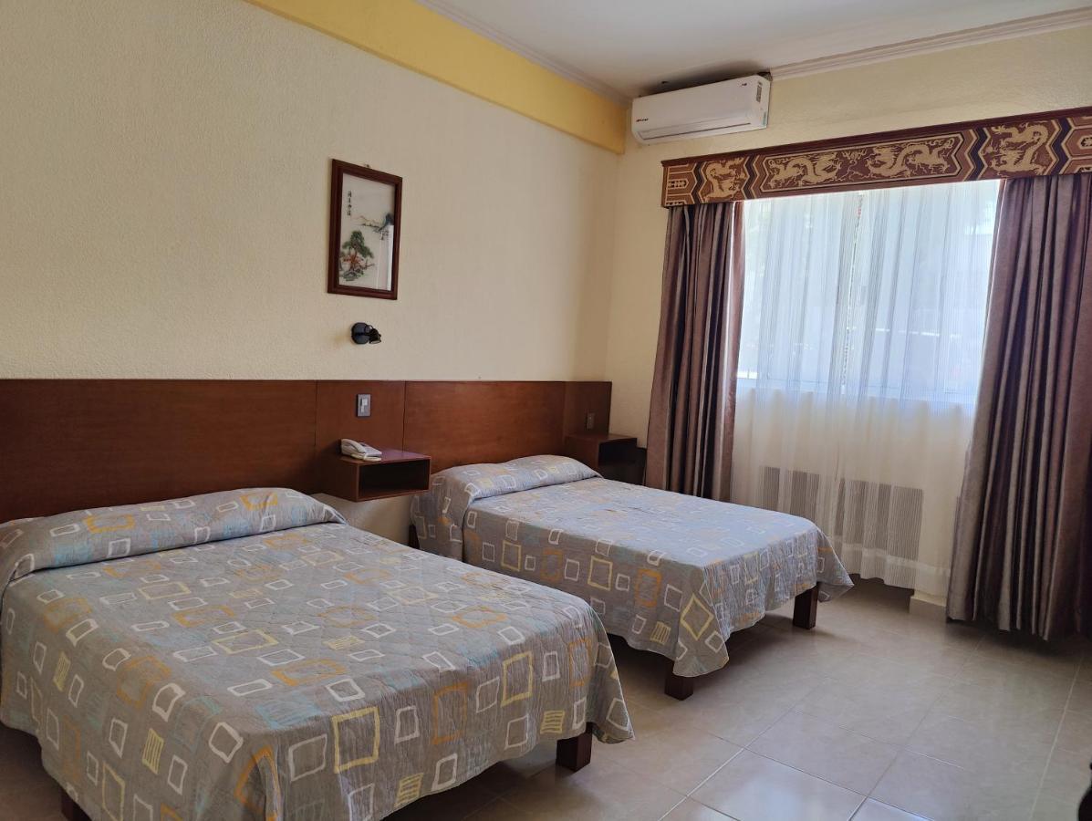 Hotel Pekin La Paz Bagian luar foto