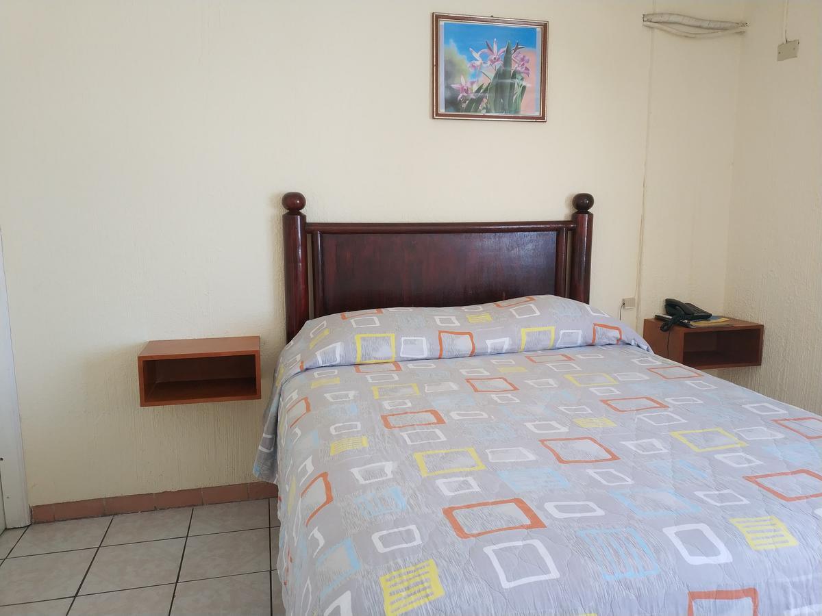 Hotel Pekin La Paz Bagian luar foto