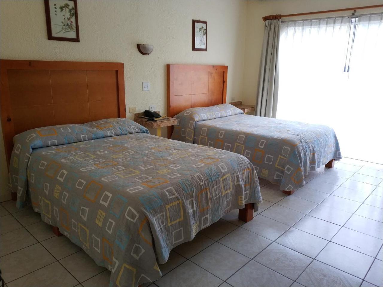 Hotel Pekin La Paz Bagian luar foto